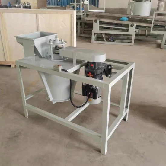 Máquina trituradora de cáscara de nuez de almendras con mejores ventas de fábrica Trituradora de tuercas de operación automática